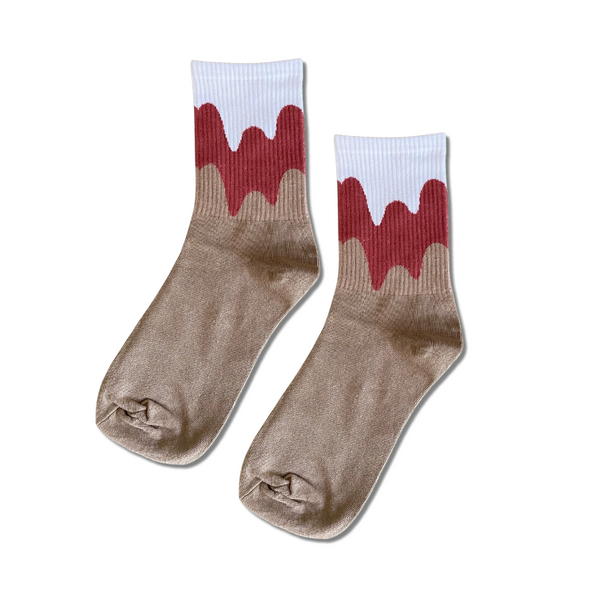 Wavy brown cool half crew socks by Socks Up UAE