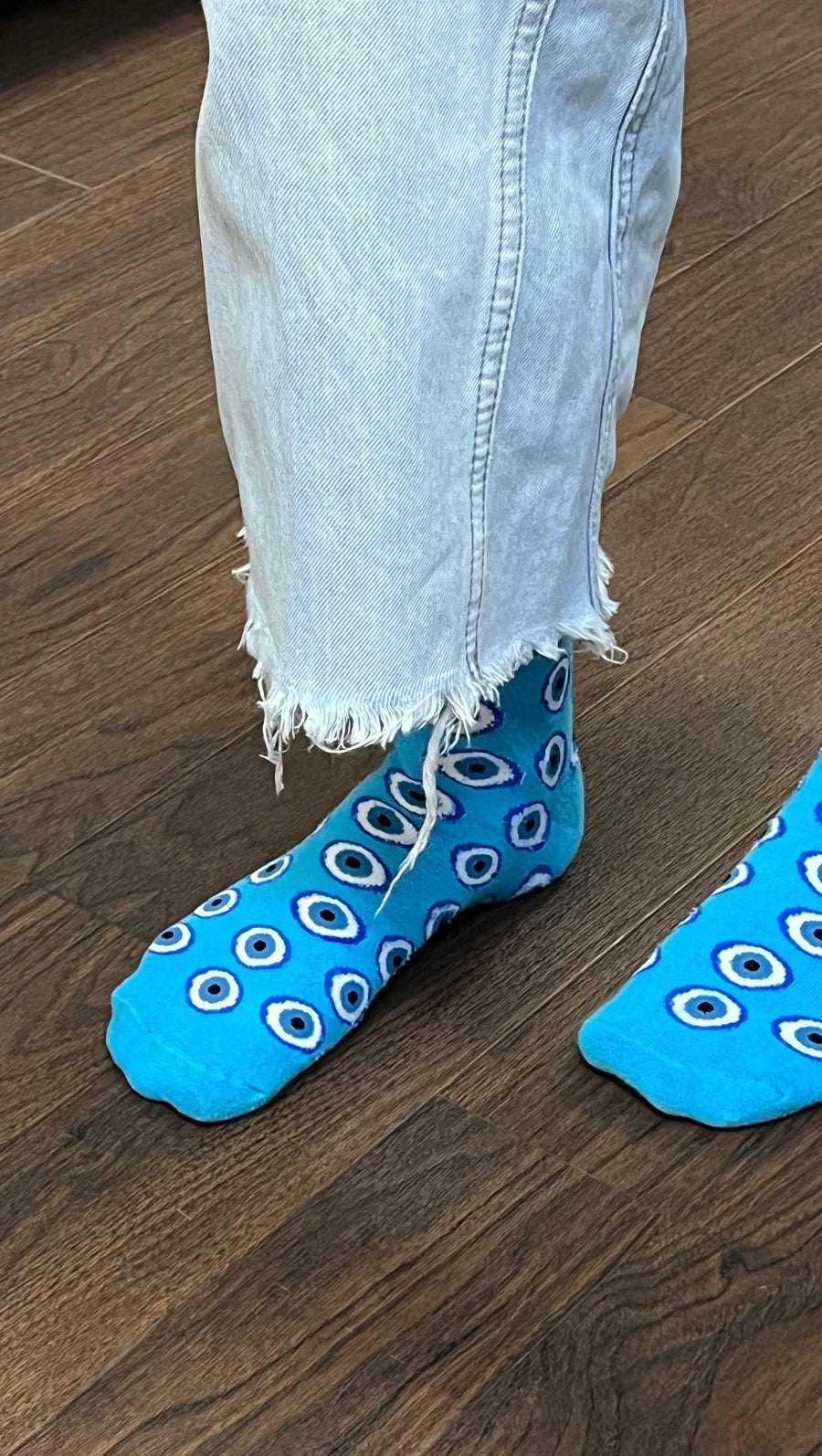 Blue Eyes – half-crew socks | Socks Up